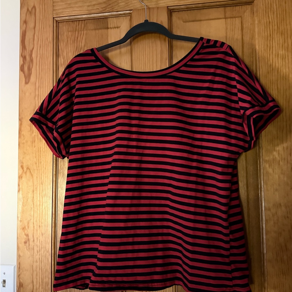 LilyCoco Striped Tee – Red & Navy with Crisscross Back, Size XL